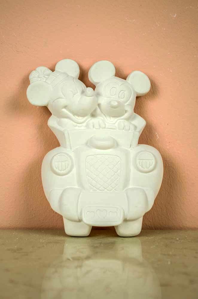 MICKEY Y MINNIE MOUSE EN COCHE REF. J-554