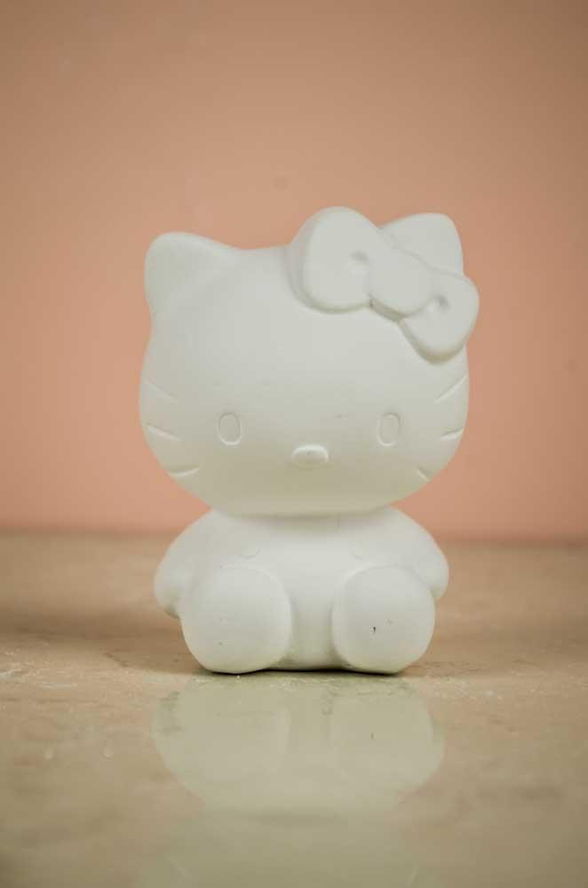 HELLO KITTY SENTADA REF. 9519